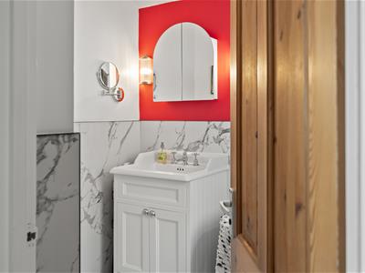 Picture 16